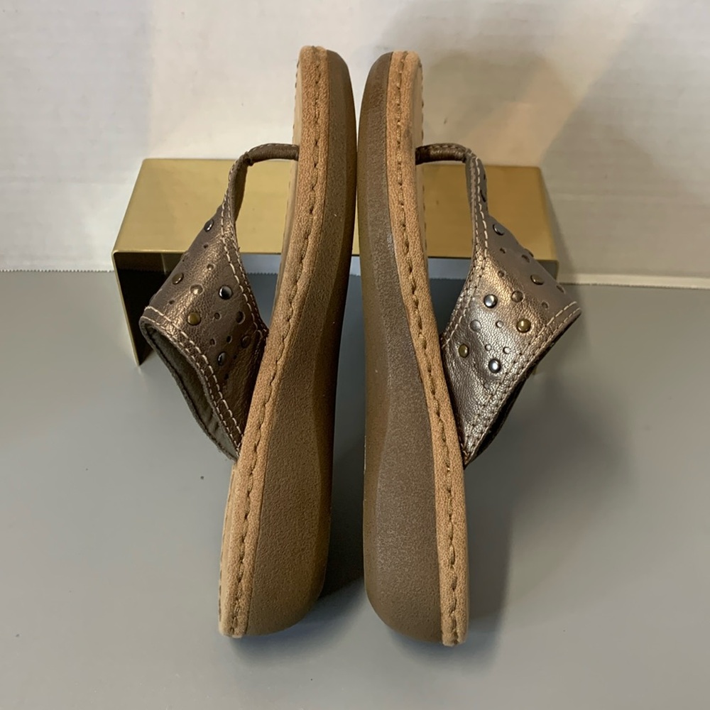 Clarks Leather Uppers Copper Studded Sandals size 6.5 - Picture 6 of 12